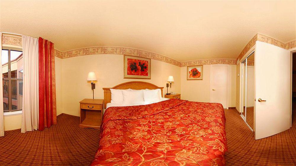 Pan American Inn And Suites 앨버커키 외부 사진